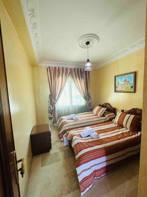 Luxueux Appartement Centre Et Plage & Wifi ! Tangier Bagian luar foto