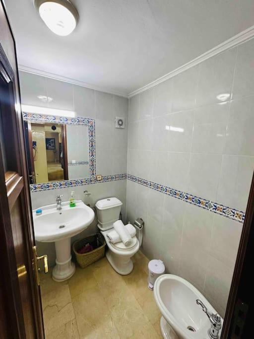 Luxueux Appartement Centre Et Plage & Wifi ! Tangier Bagian luar foto
